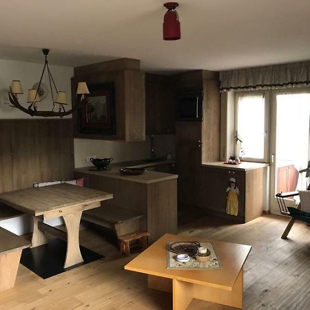 Casa Lupo Apartment Dobbiaco Luaran gambar
