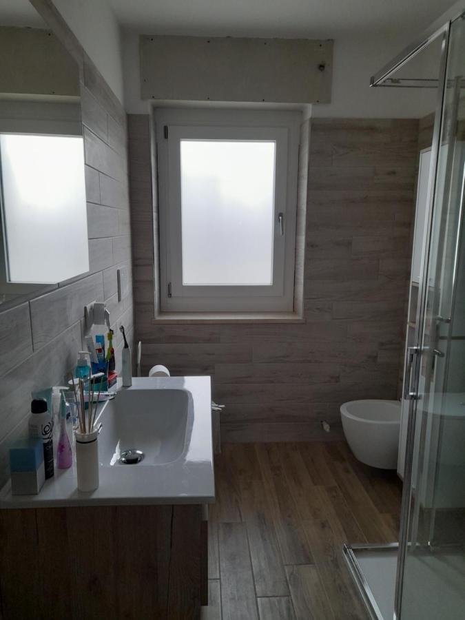 Casa Lupo Apartment Dobbiaco Luaran gambar