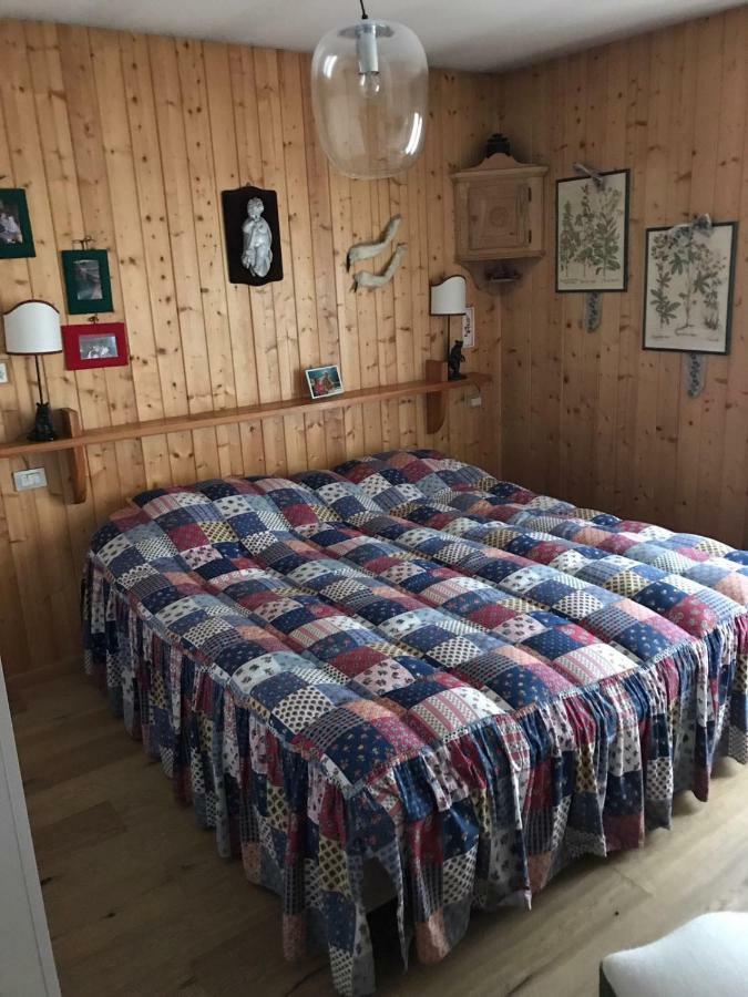 Casa Lupo Apartment Dobbiaco Luaran gambar